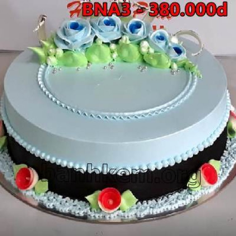 Lóa mắt bánh sinh nhật đẹp Dĩ An trang trí cầu kỳ tỉ mỉ giao tận nơi