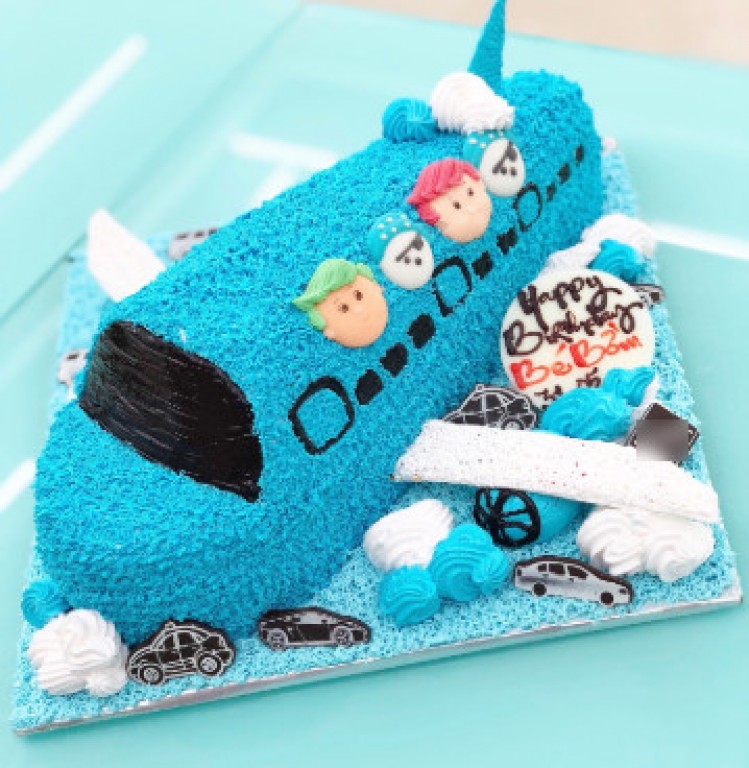 
			Bánh kem tạo hình máy bay Vietnam Airlines, Jetstar, VietJetAir
		